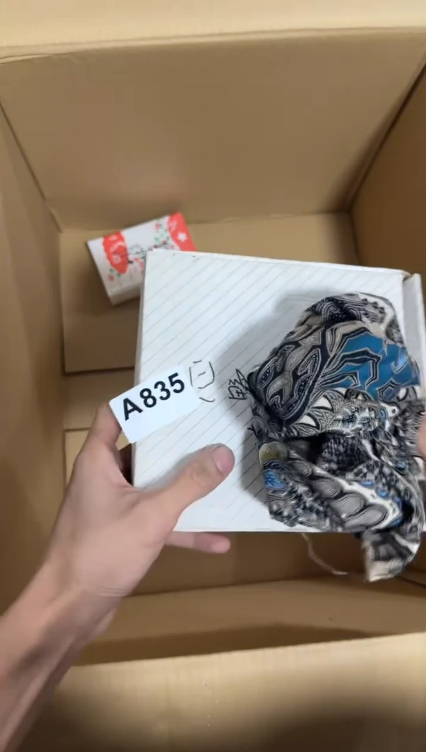 瓷片?****儿835 中古商品，谨慎购买