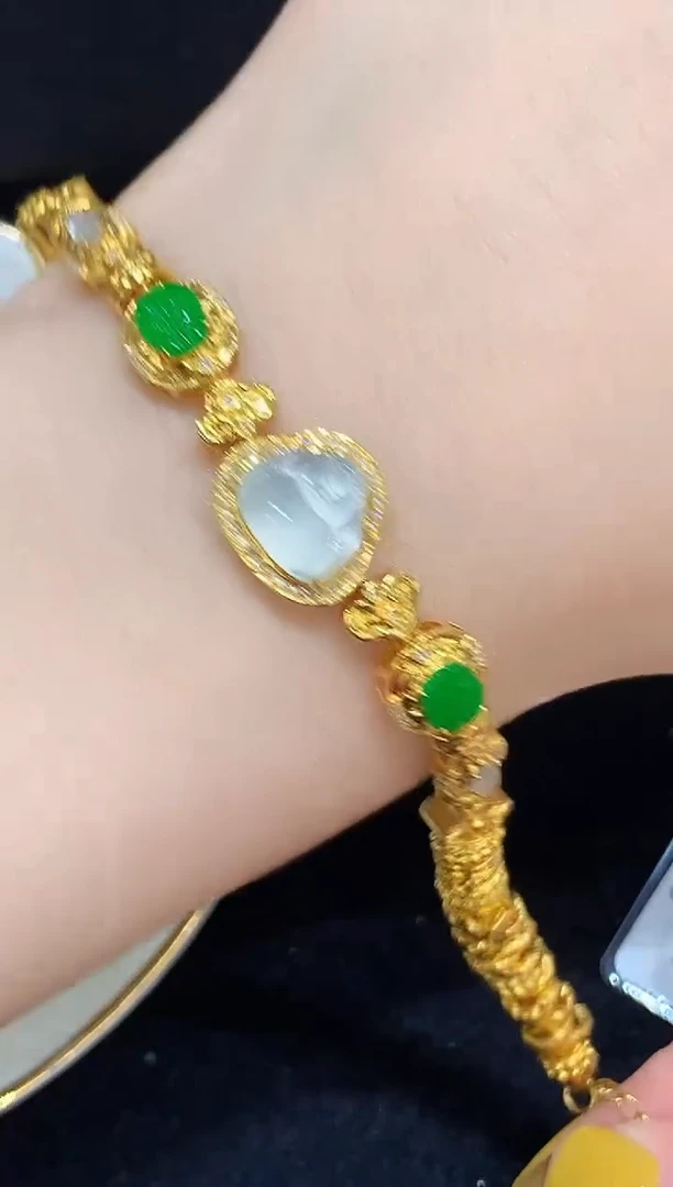 18K金镶嵌手链翡翠SY多样性发其一