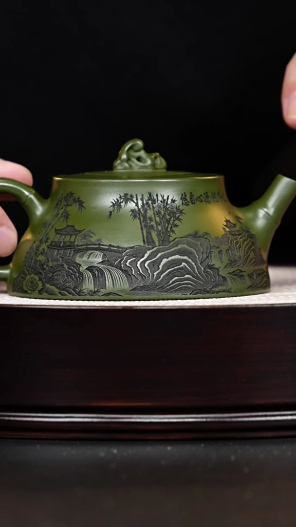 茶壶紫砂宜兴紫砂 观山壶 民国绿泥 范传梅 200cc
