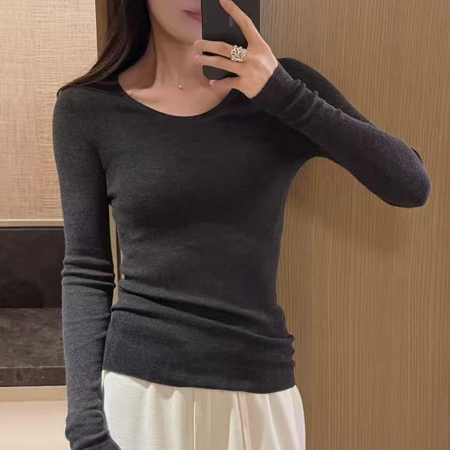 女装U领显瘦针织衫显瘦高弹打底衫