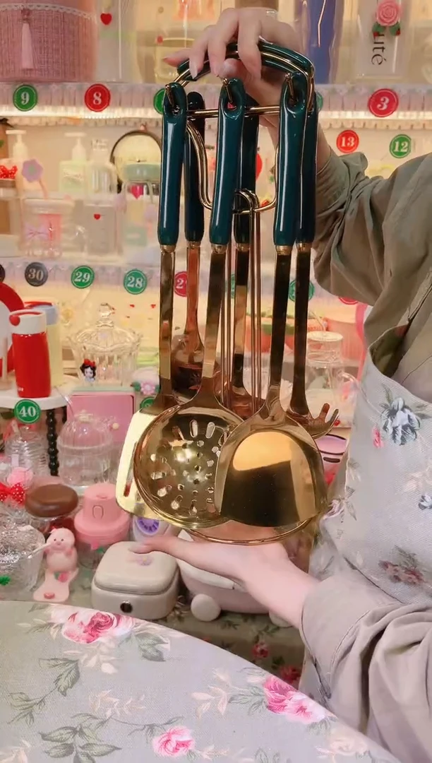 摆件品质好发货快放心拍！锅铲6件套