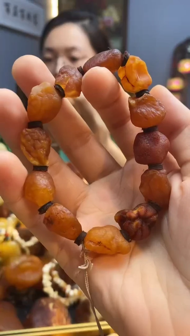 未镶嵌琥珀手串手串