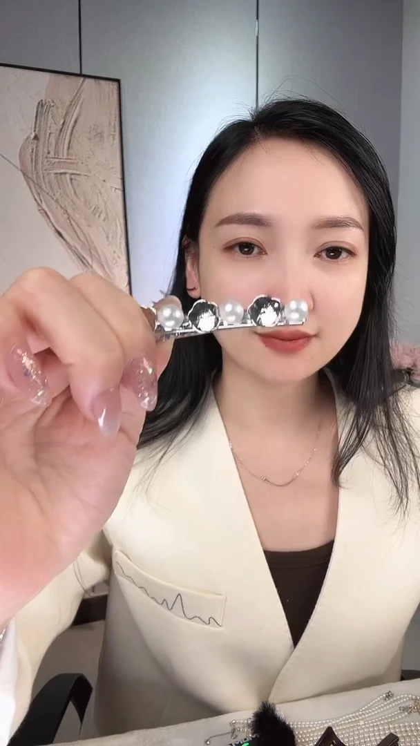 铜合金仿珍珠发夹