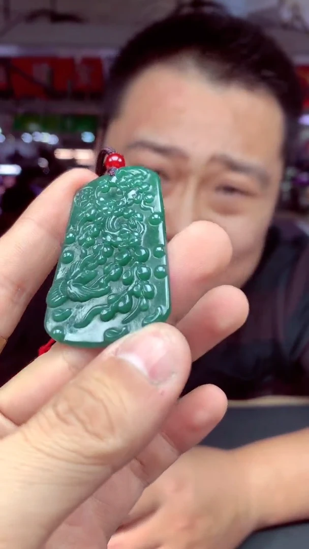 【闪购商品】定制翡翠未镶嵌多样性发货拍一发一