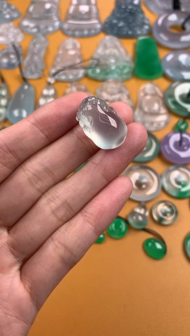 颈饰未镶嵌翡翠21.7-14.5-10