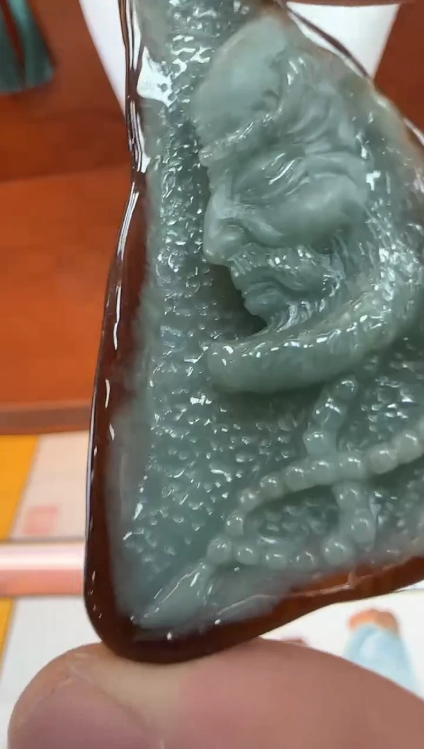 翡翠挂件未镶嵌A货翡翠孤品国雕谢林工