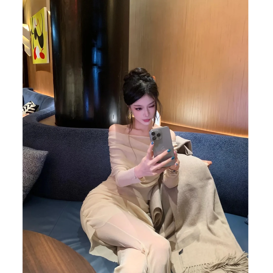 性感纯欲风一字肩荡领网纱长袖上衣女春季高腰直筒微喇裤两件套装
