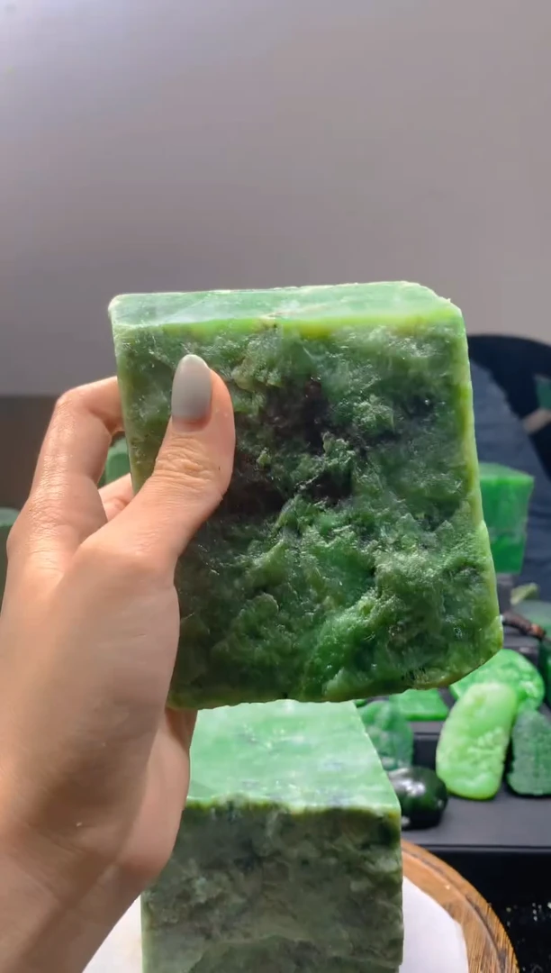 未镶嵌和田玉珠宝半成品1