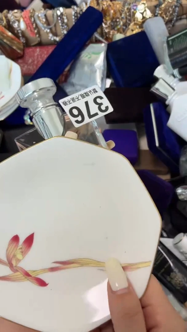瓷片R****n好漂亮的瓷器】】】
