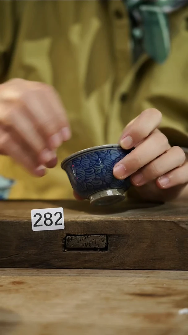 瓷片设计师手作！！！知名设计师系列！！！！青花系列