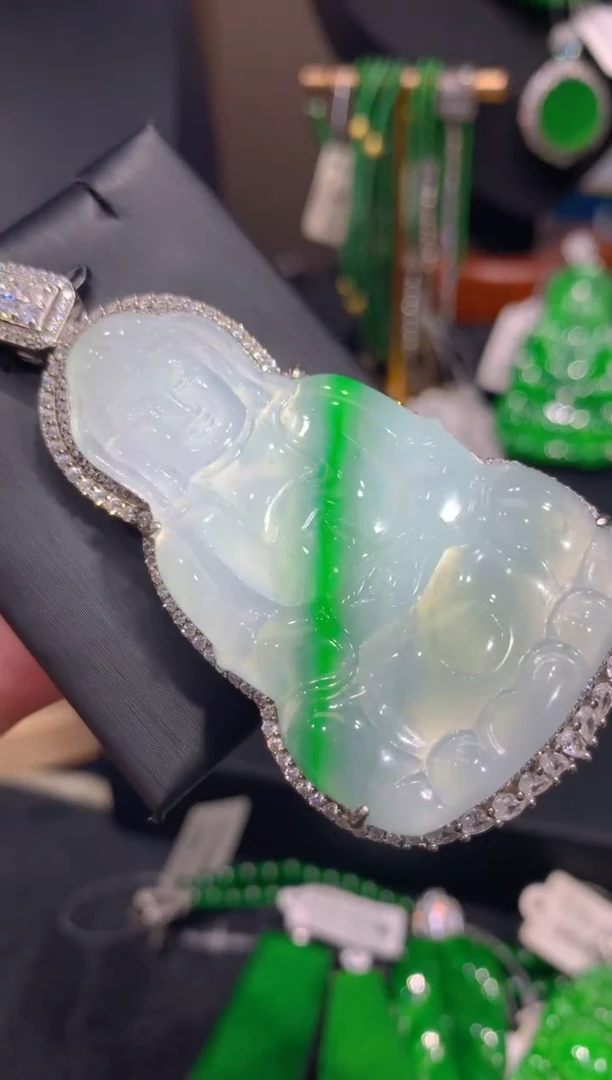 颈饰银S925镶嵌翡翠33一季