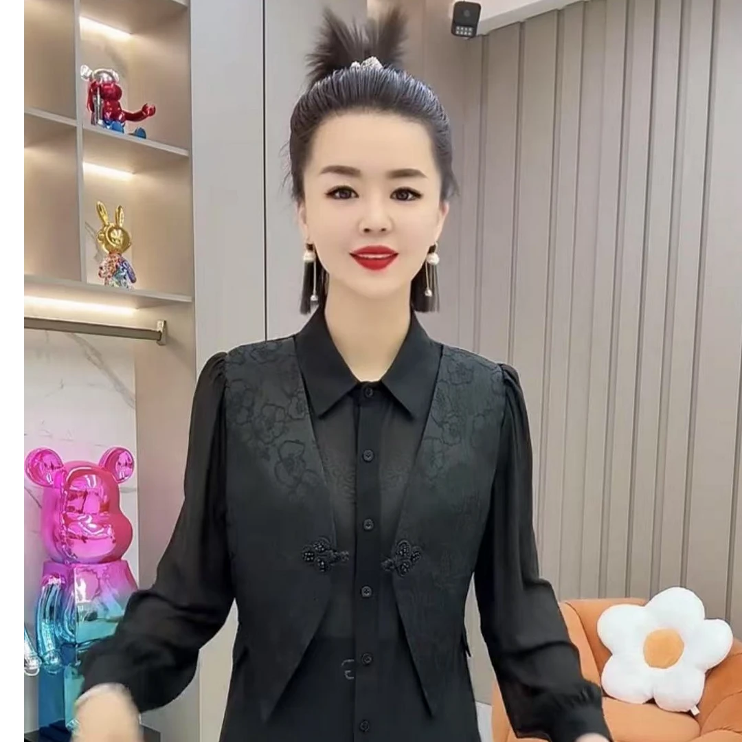 2025年春季设计感小众新中式轻国风古风盘扣马甲假两件衬衫上衣女