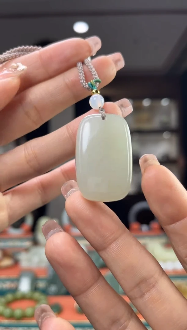 【闪购商品】和田玉颈饰未镶嵌佩佩