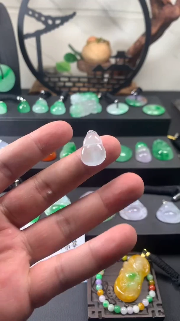 颈饰未镶嵌翡翠所见即所得，一图一物
