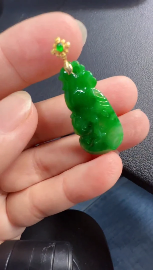 吊坠(不含链)18K金镶嵌翡翠2980