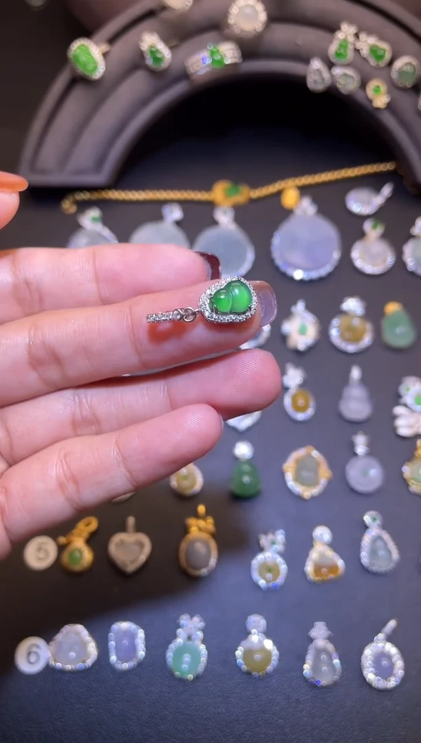 吊坠(不含链)银S925镶嵌翡翠1