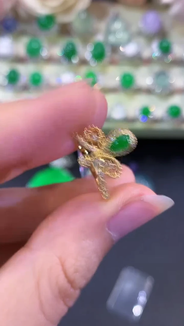 18K金镶嵌戒指翡翠B96