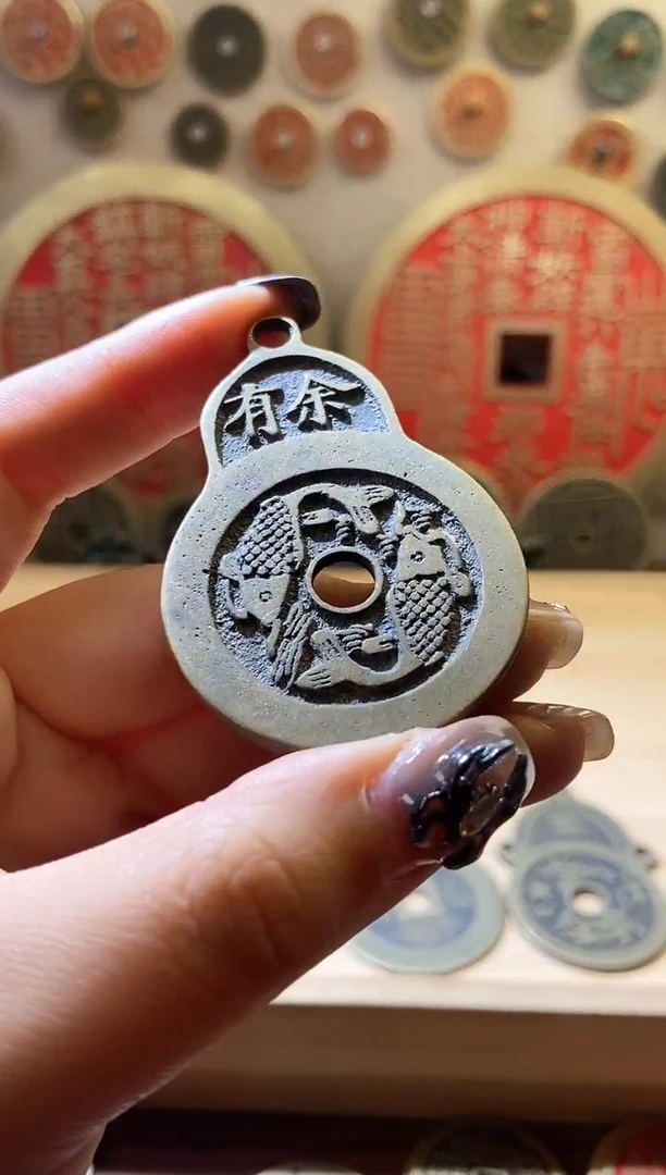 铜年年有余现代工艺品