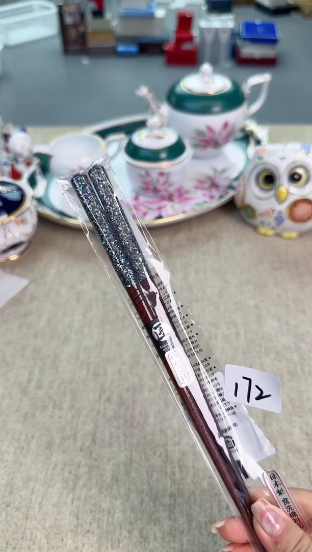 瓷片泡泡家的瓷器真好看