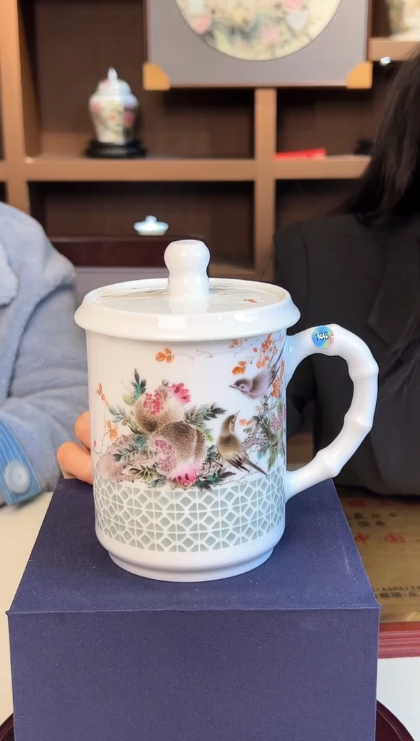 【闪购商品】杯子玲珑粉彩花鸟办公杯136