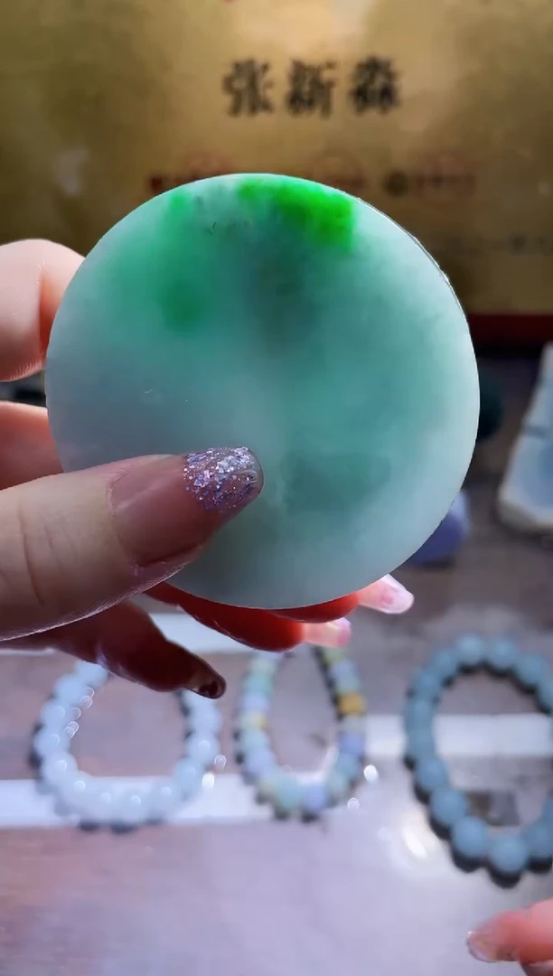 未镶嵌挂件翡翠小梦56