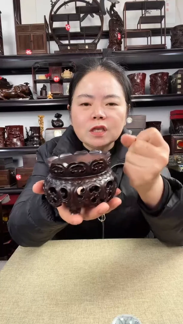 木新莲底座老李红木工艺品