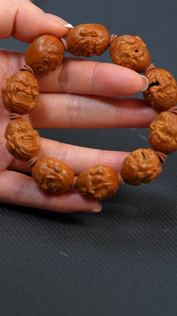 【闪购商品】橄榄核手串双面恶僧