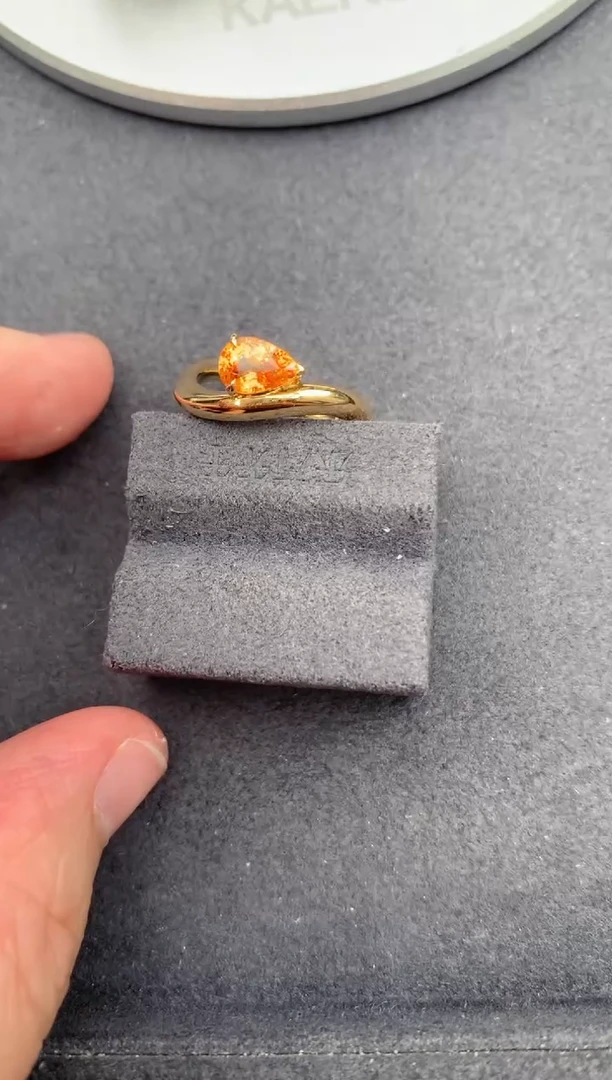 18K金镶嵌戒指石榴石（芬达石）1CT 芬达石戒指定制 BA