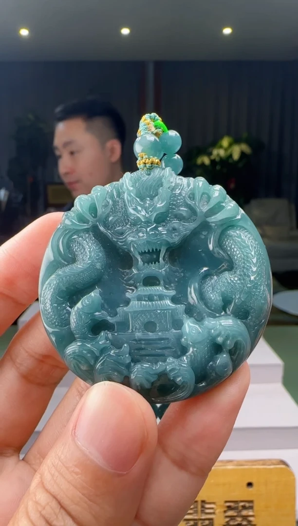 翡翠未镶嵌吊坠(赠链)多样性发其一XM@@WS50412051