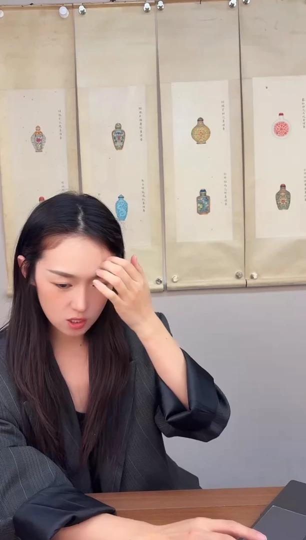 书法晓**️溥老师鼻烟壶