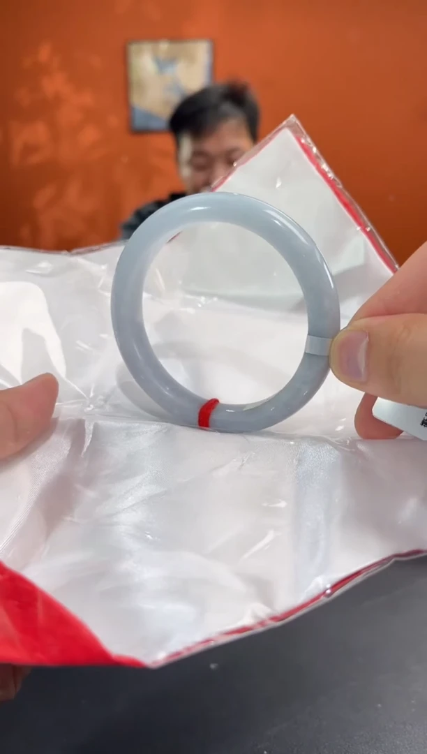 未镶嵌手镯翡翠现*1