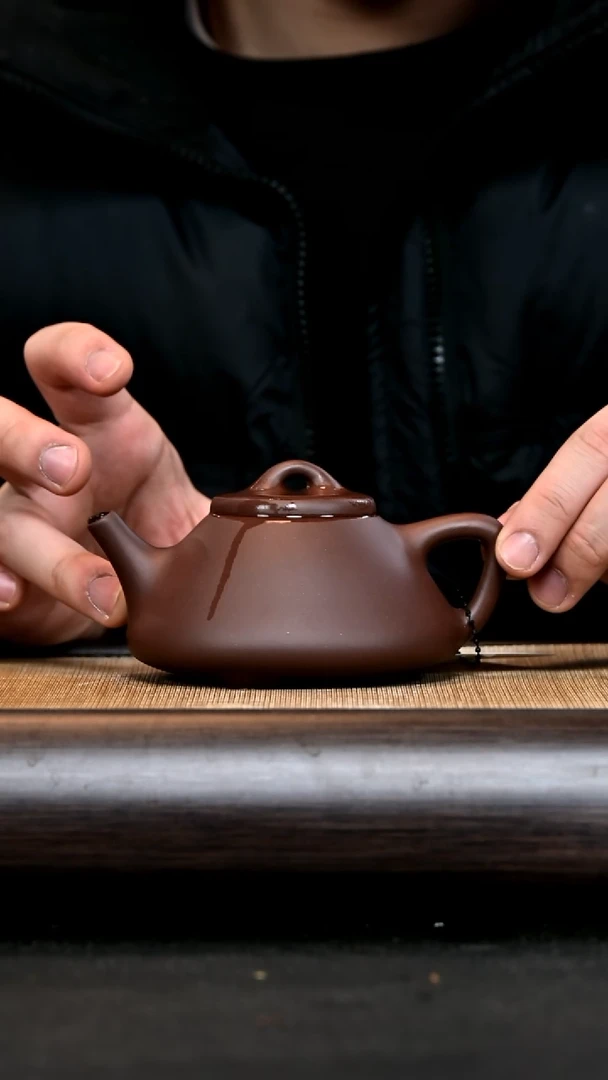 【闪购商品】紫砂茶壶GP16105 子冶 底槽清