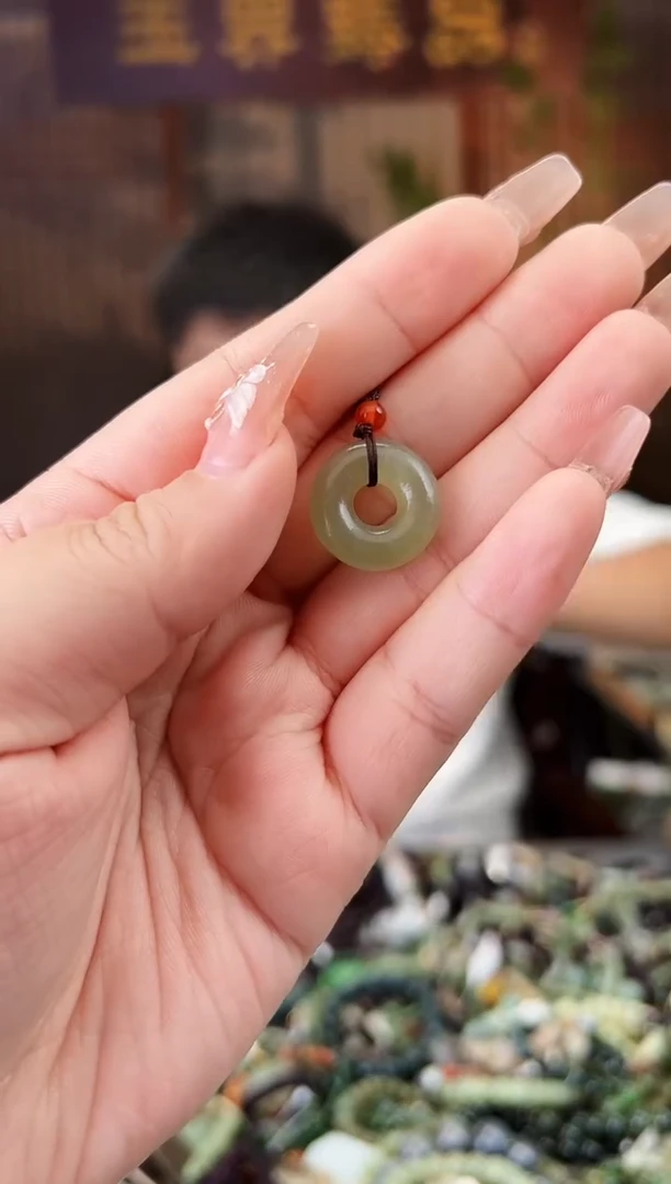 【闪购商品】和田玉颈饰未镶嵌多样性发一