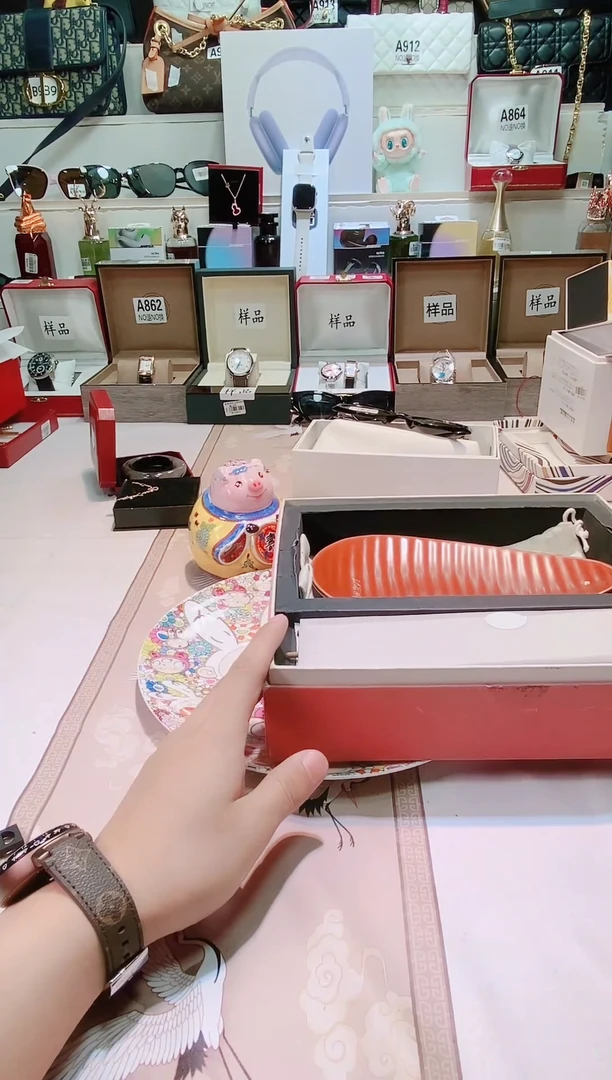 瓷片瓷器 库房到期 全部地板价@@1
