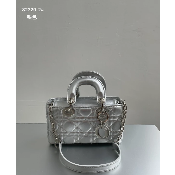 【初阳甄选】SK-82329-2-银色纹手提式菱格公主风女包