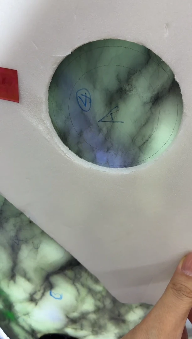 未镶嵌手镯定制翡翠手镯