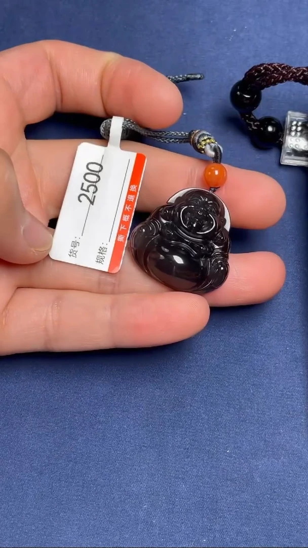 和田玉未镶嵌颈饰1