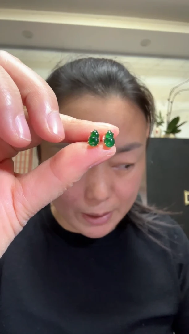 颈饰银S925镶嵌翡翠00005406