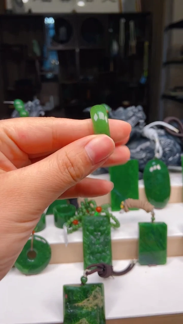 【闪购商品】和田玉挂件未镶嵌1