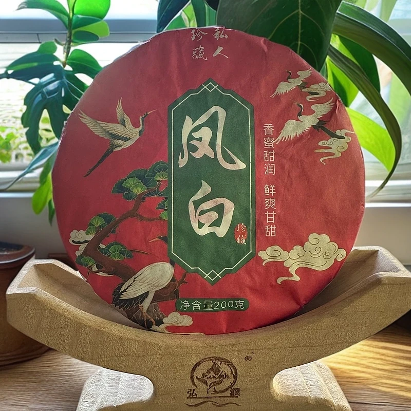 2024年凤白（白茶）  头春头采 200克白茶饼