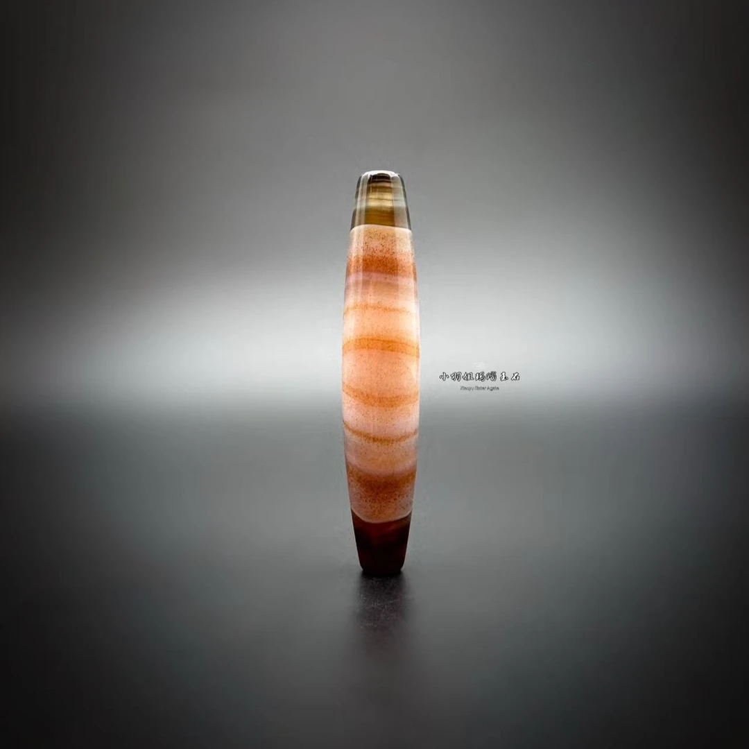 天然缠丝玛瑙满砂满线玛瑙勒子  尺寸13*20*92mm