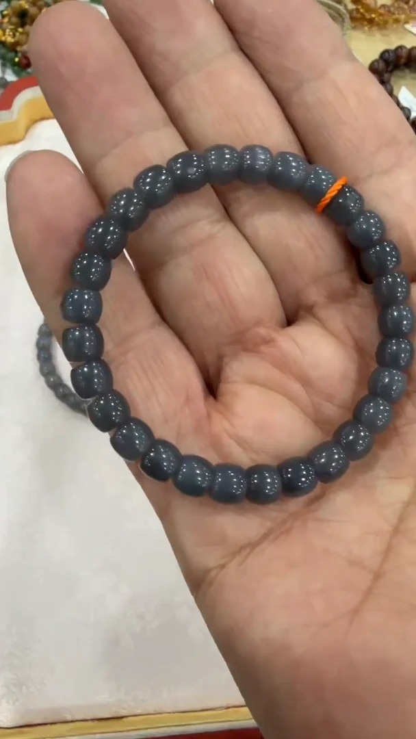 颈饰未镶嵌和田玉手链