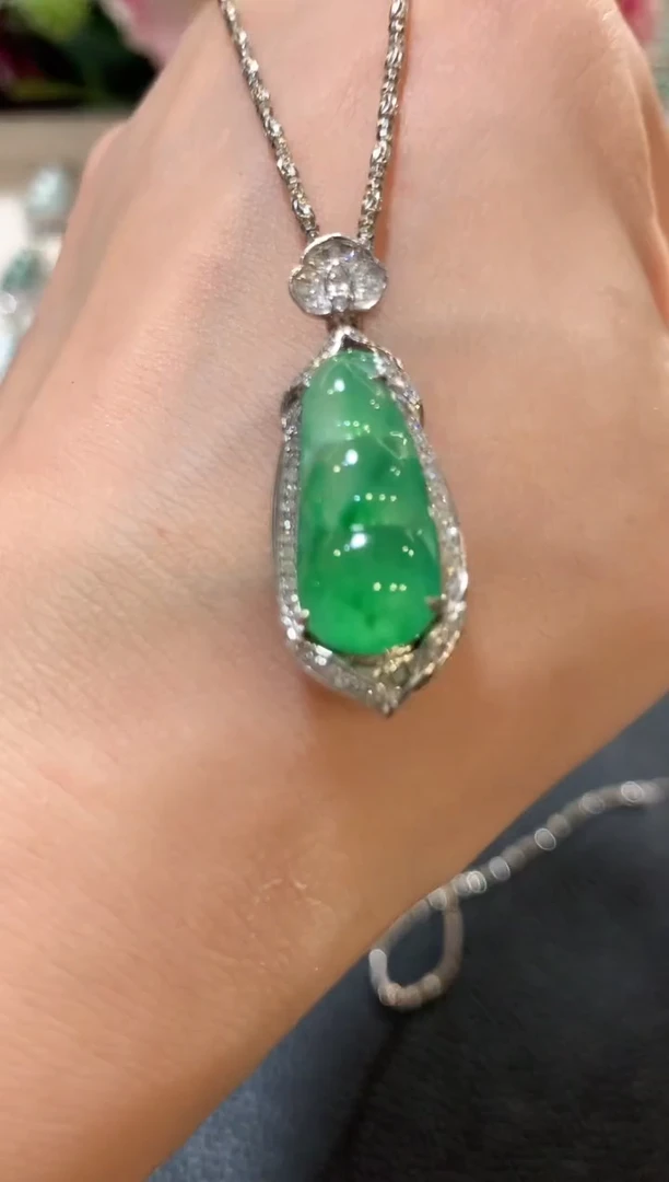 吊坠(不含链)18K金镶嵌翡翠n57