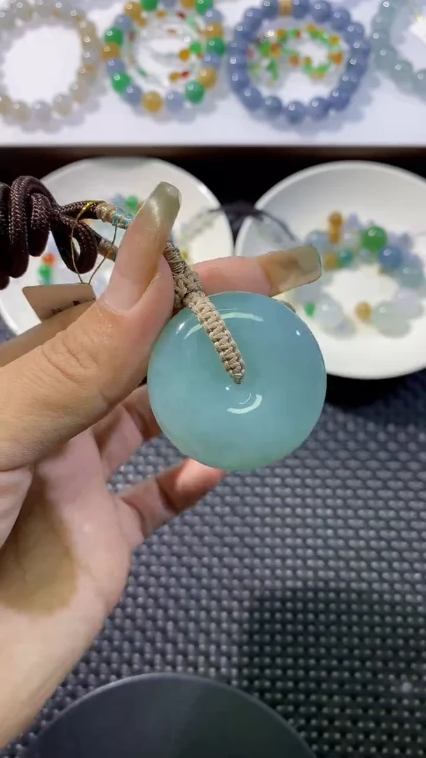 散珠翡翠卡34.8尺寸扣子