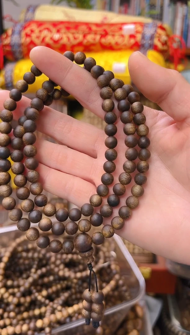 沉香手串棋楠西瓜叶圆珠多圈