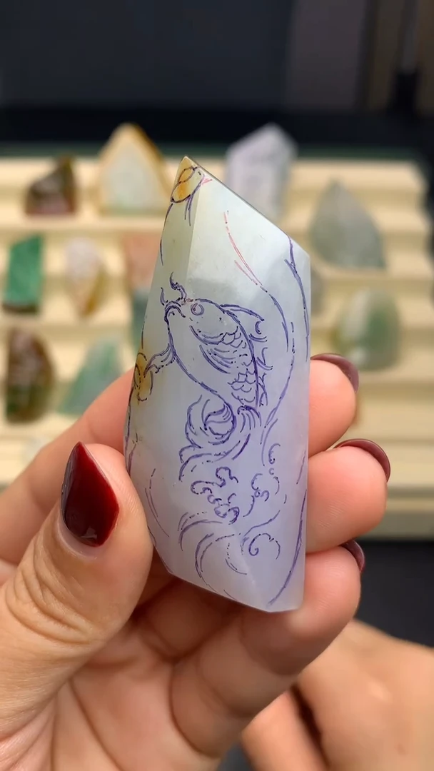 【闪购商品】定制翡翠未镶嵌         锦鲤