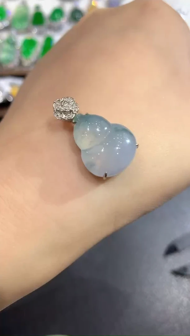 吊坠(不含链)18K金镶嵌翡翠19-吊坠