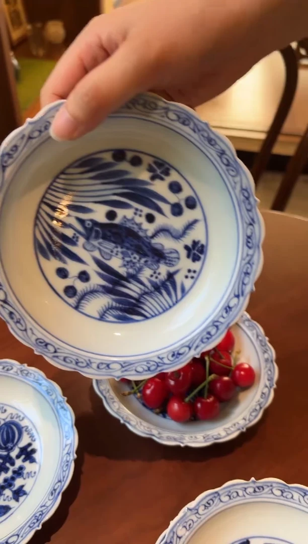 其他闪购青花鱼藻壶承