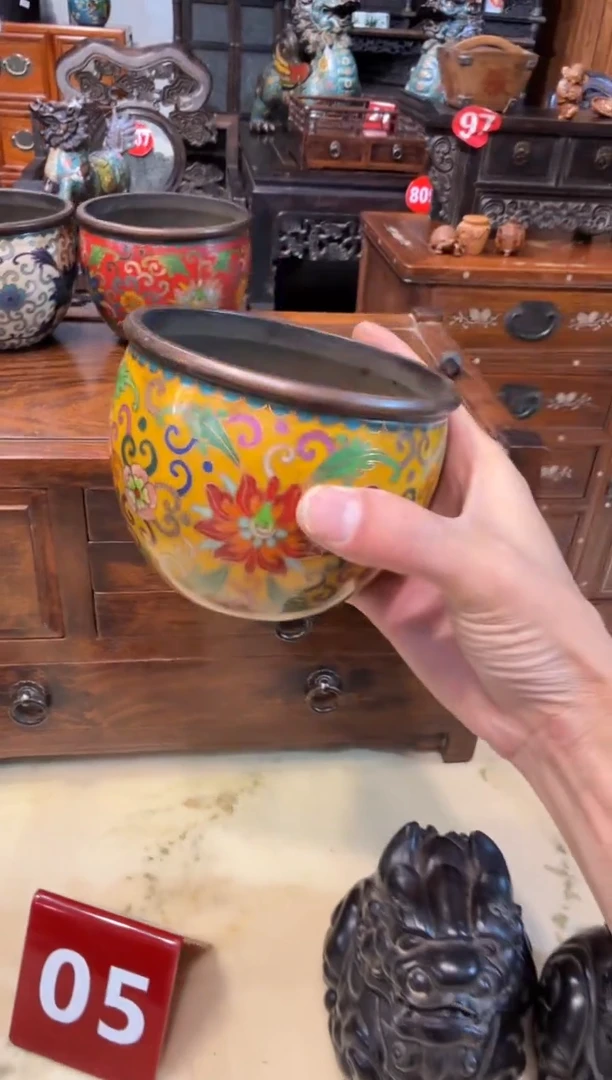 木木头款景泰蓝黄缸298