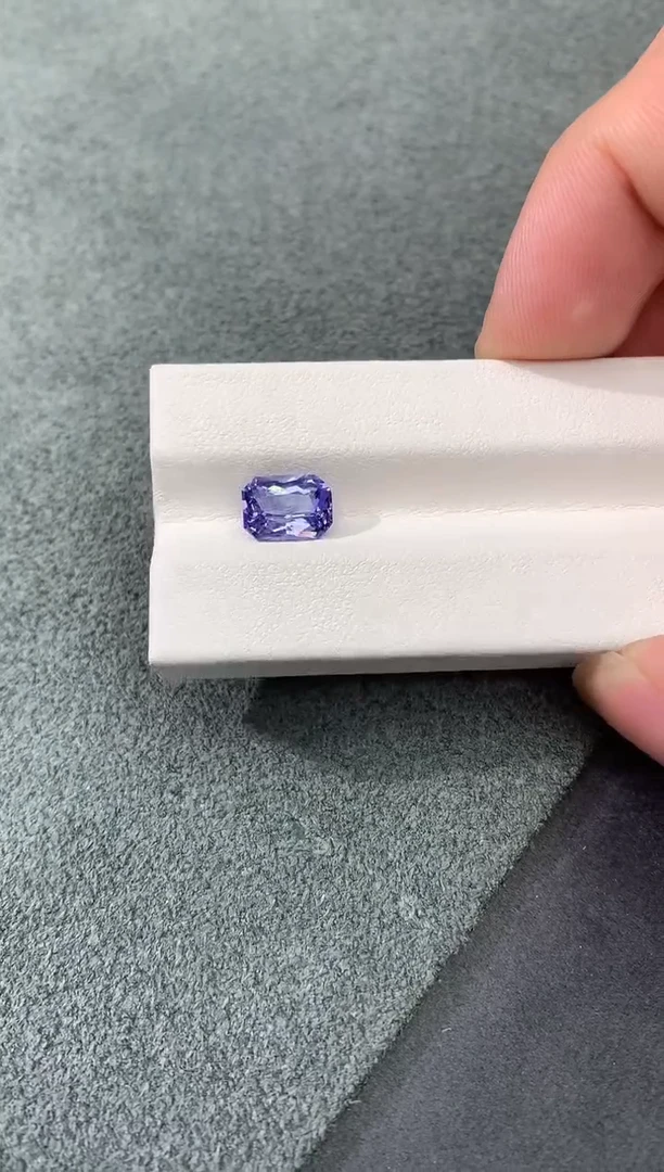 裸石彩色蓝宝石紫色蓝宝石 2.19CT